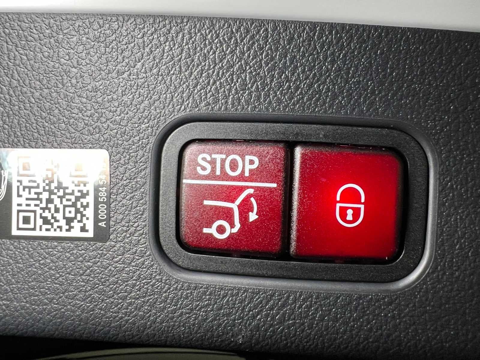 2025 Mercedes-Benz GLC 300 4MATIC® SUV