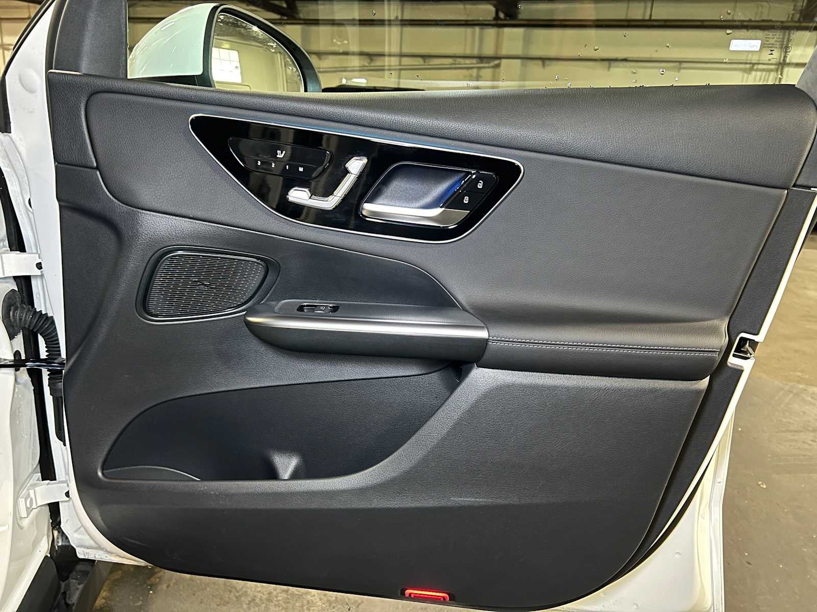 2025 Mercedes-Benz GLC GLC 300