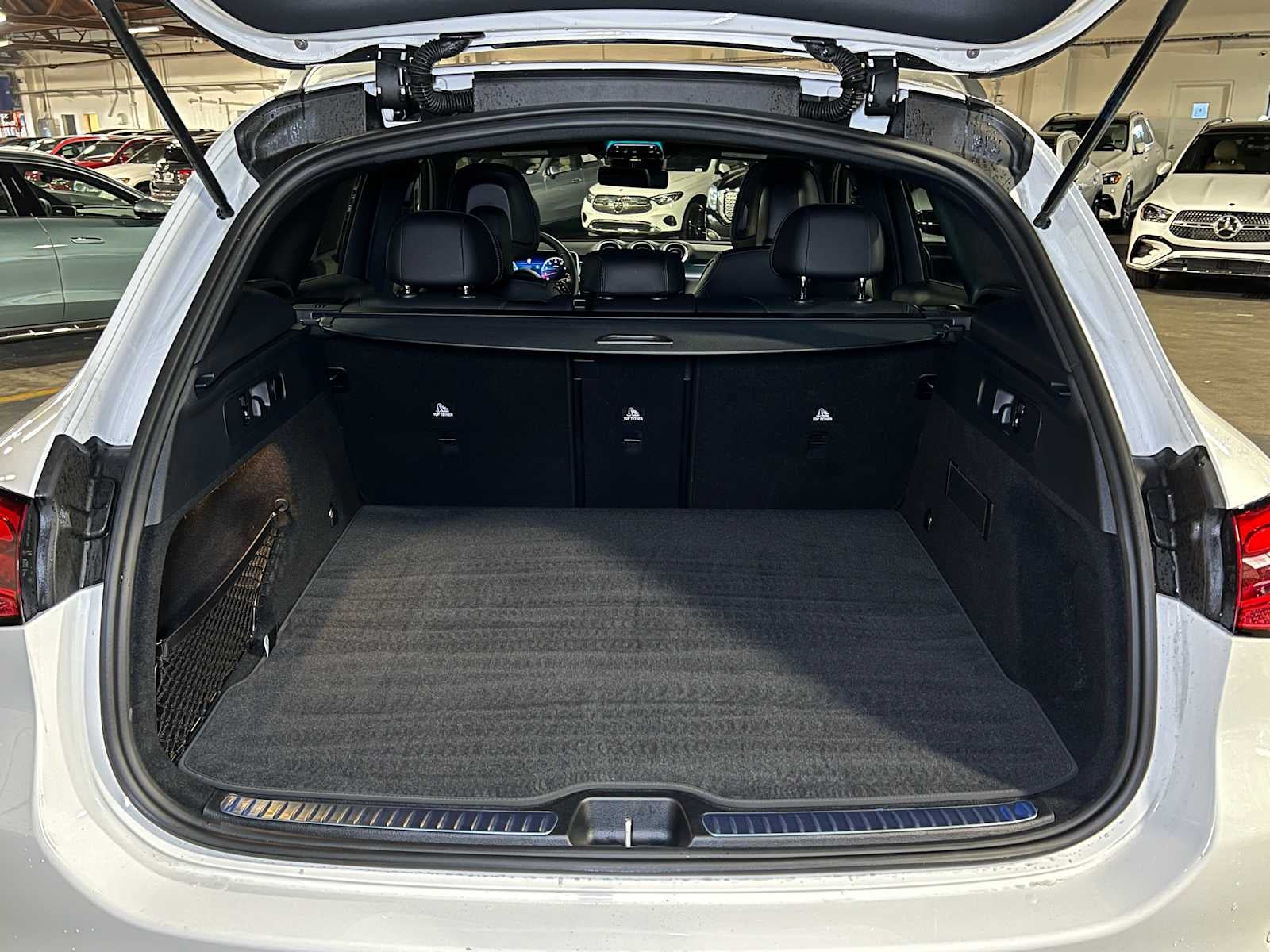 2025 Mercedes-Benz GLC GLC 300