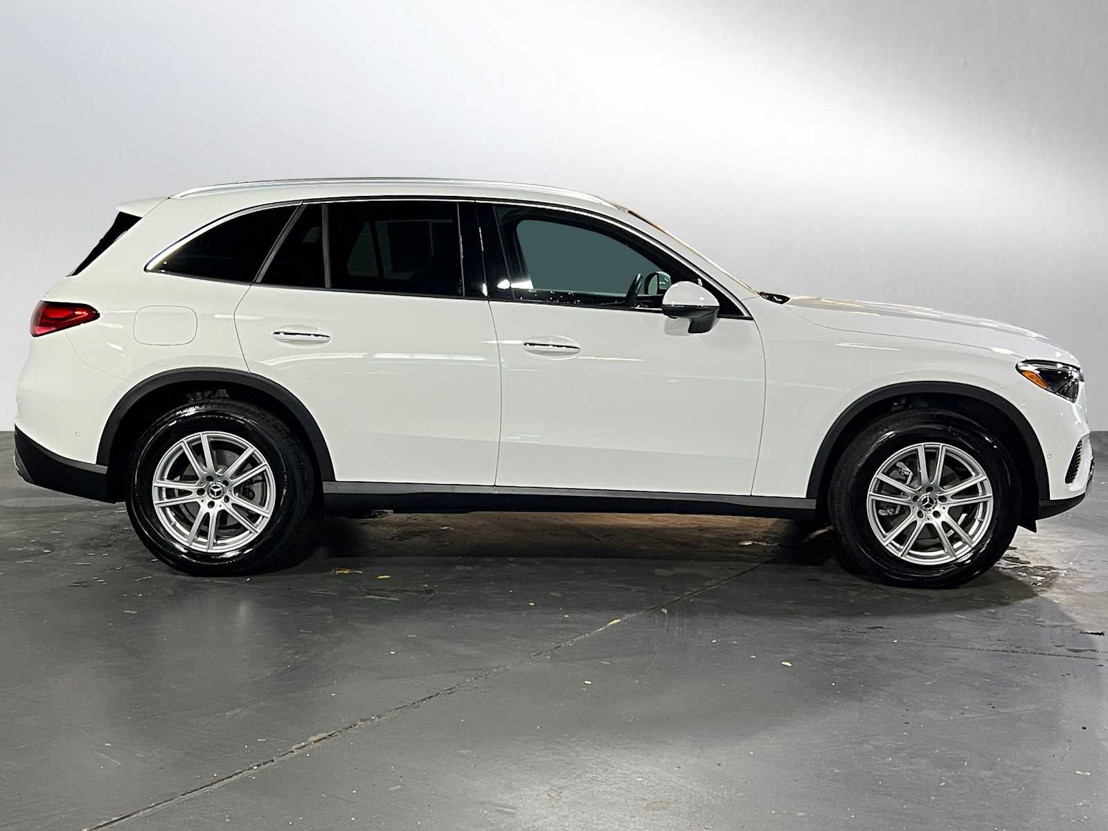2025 Mercedes-Benz GLC GLC 300