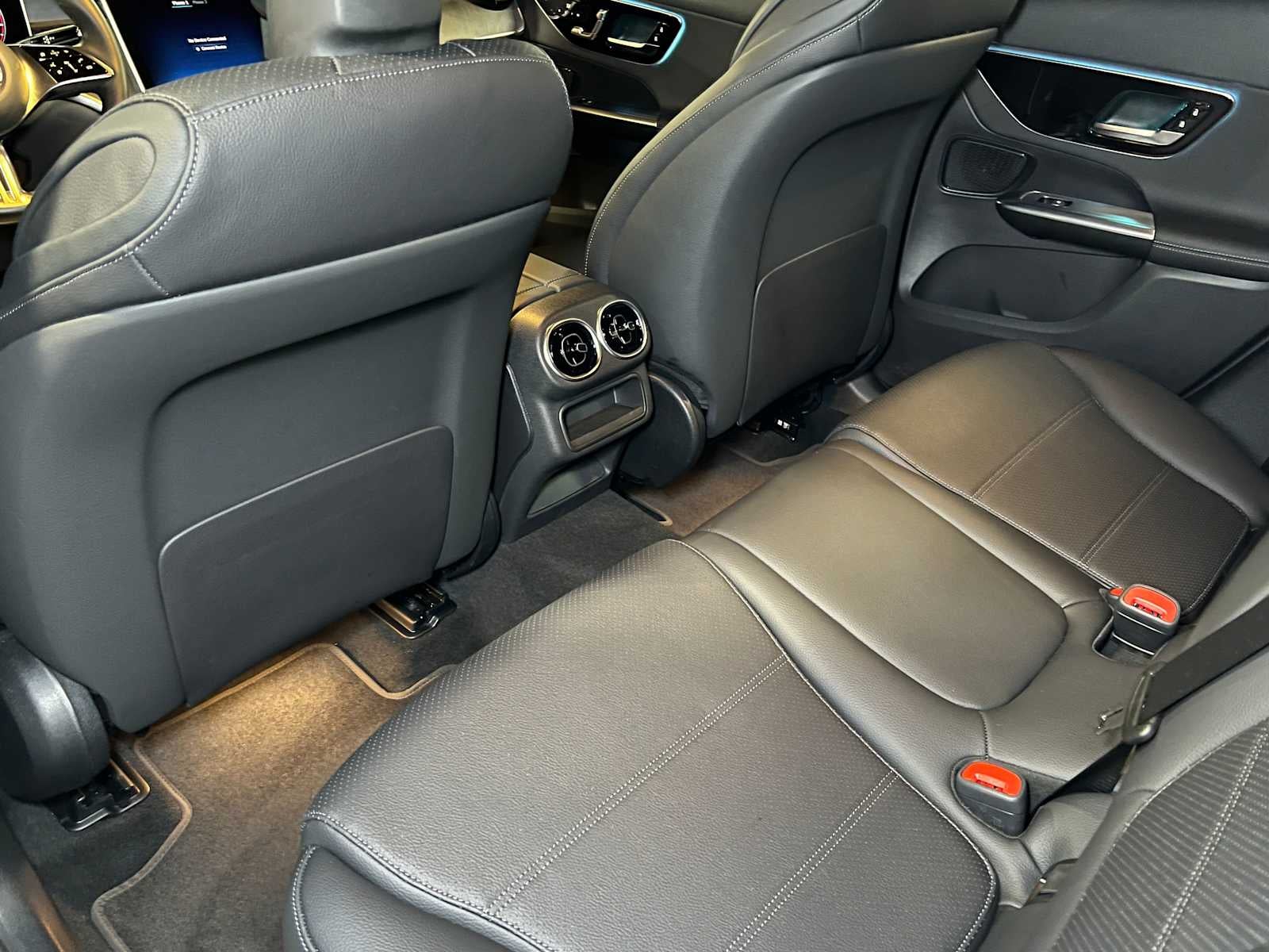 2025 Mercedes-Benz GLC GLC 300