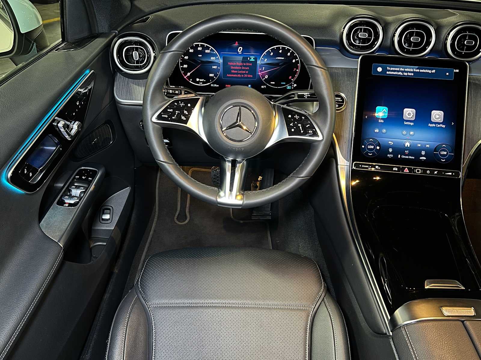 2025 Mercedes-Benz GLC GLC 300