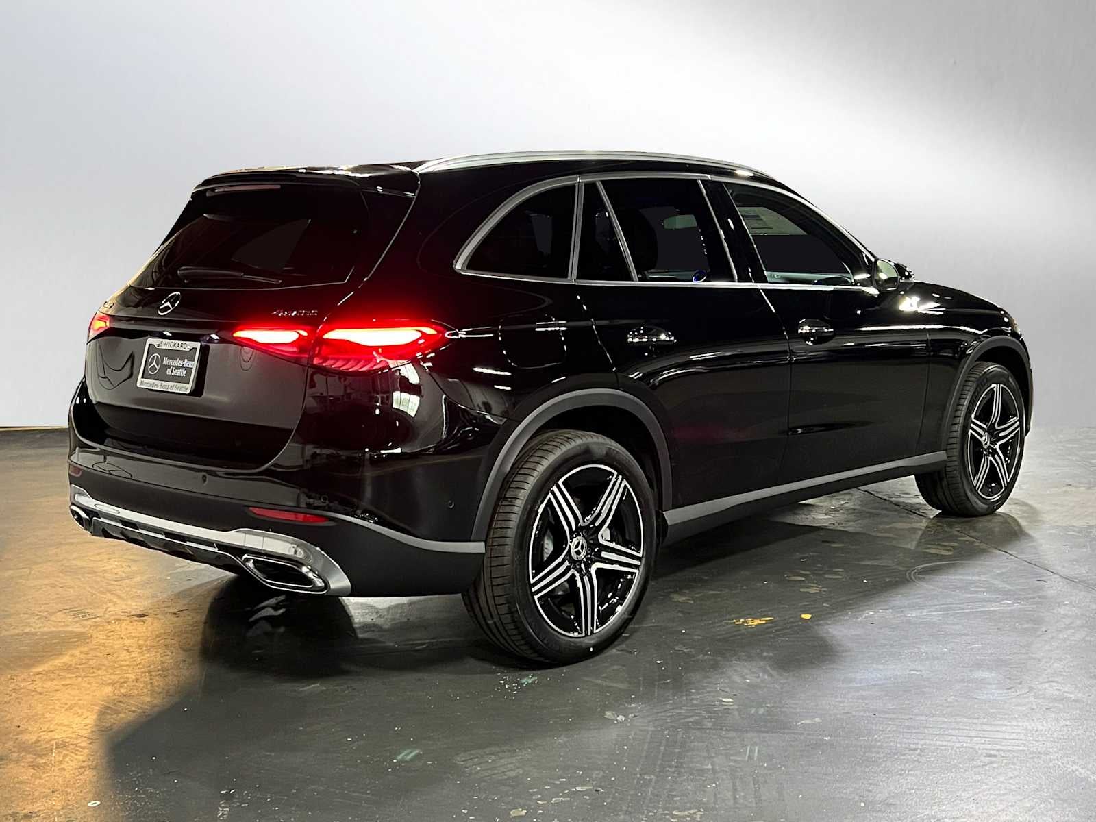 2026 Mercedes-Benz GLC 300 4MATIC® SUV