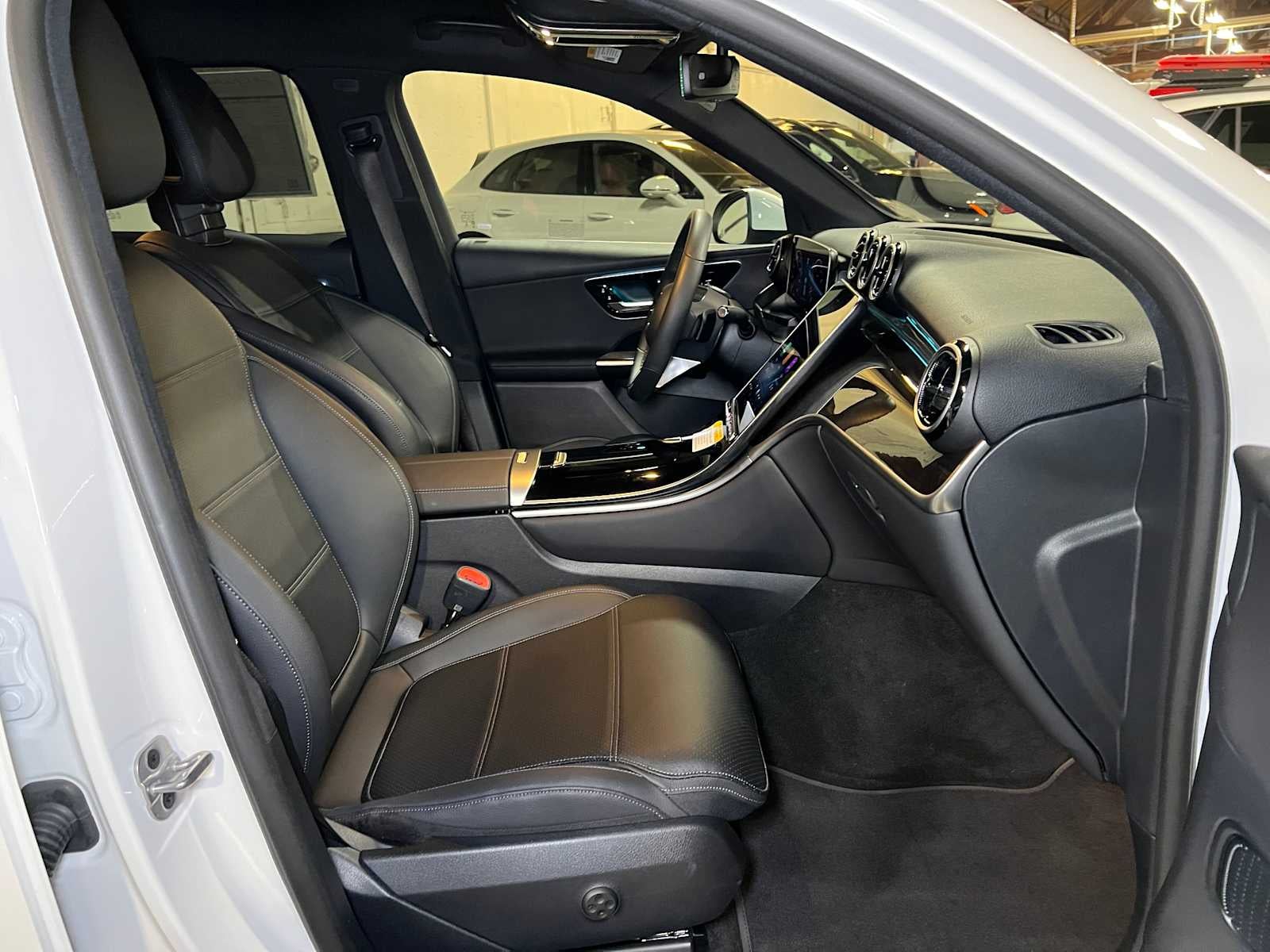 2025 Mercedes-Benz GLC GLC 300