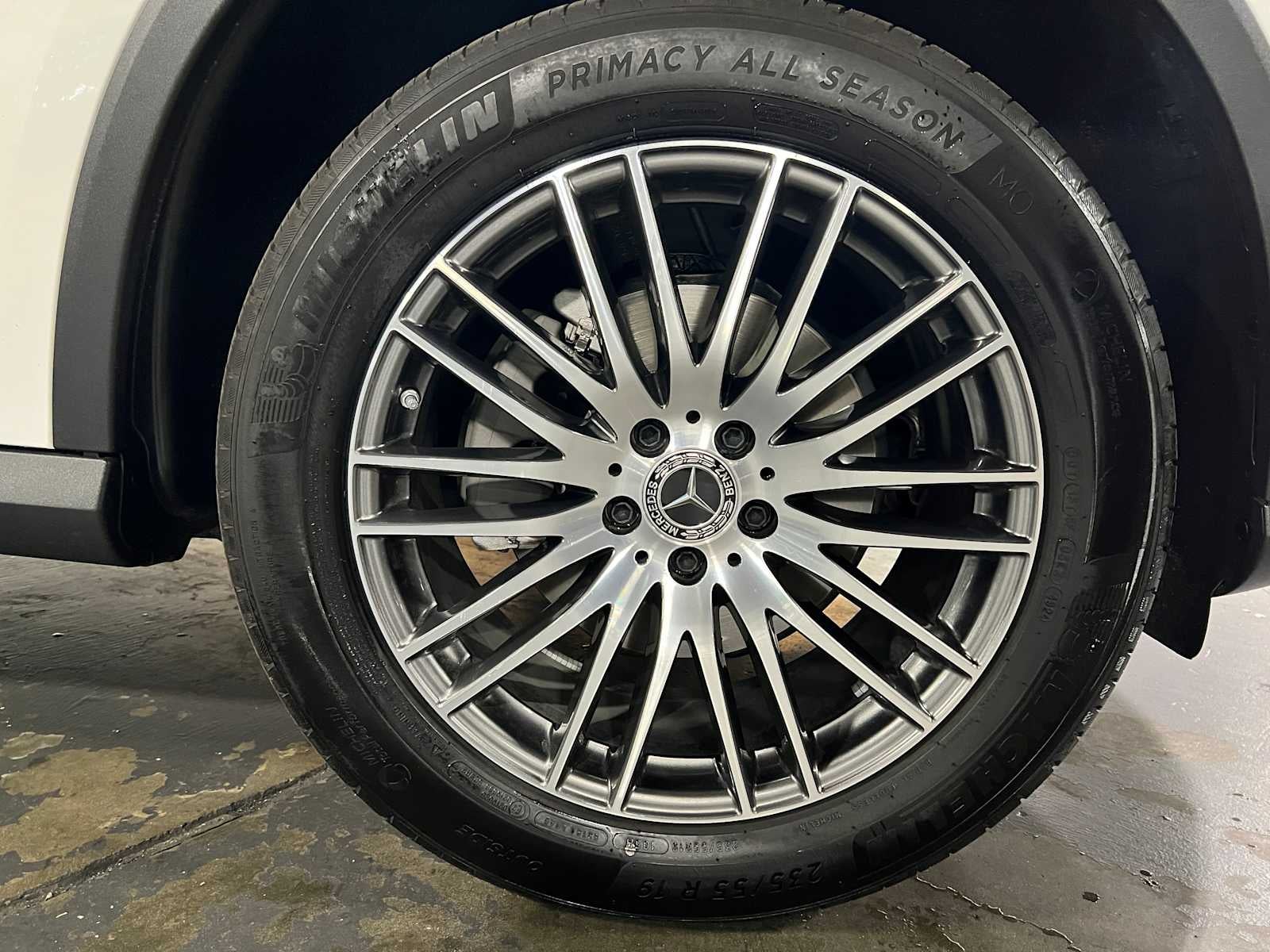 2025 Mercedes-Benz GLC GLC 300