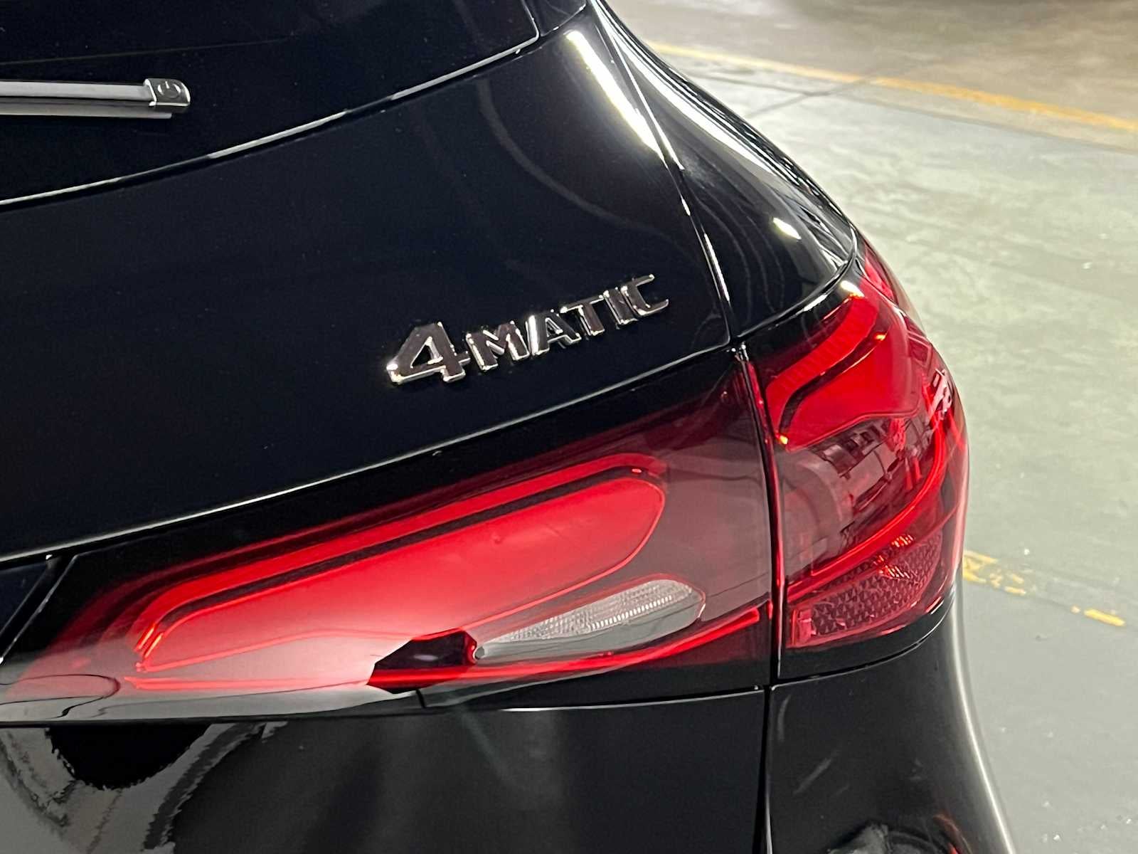 2025 Mercedes-Benz GLC GLC 300