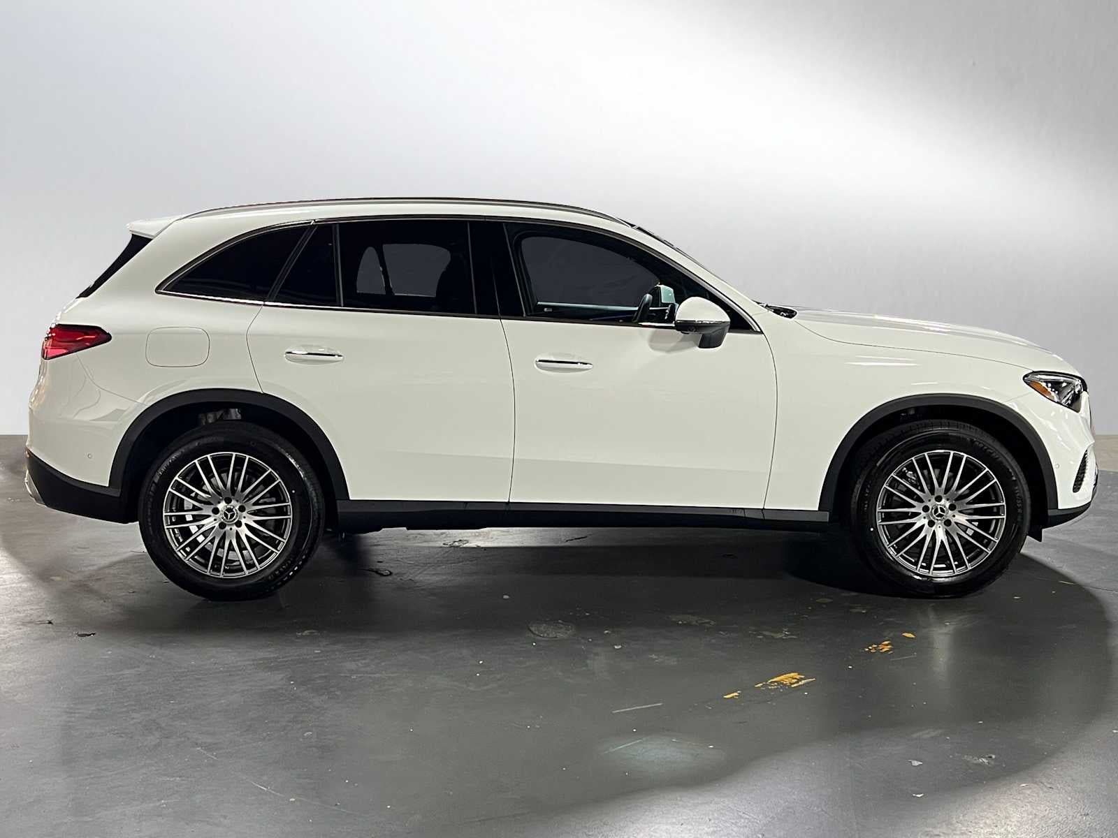 2025 Mercedes-Benz GLC 300 4MATIC® SUV