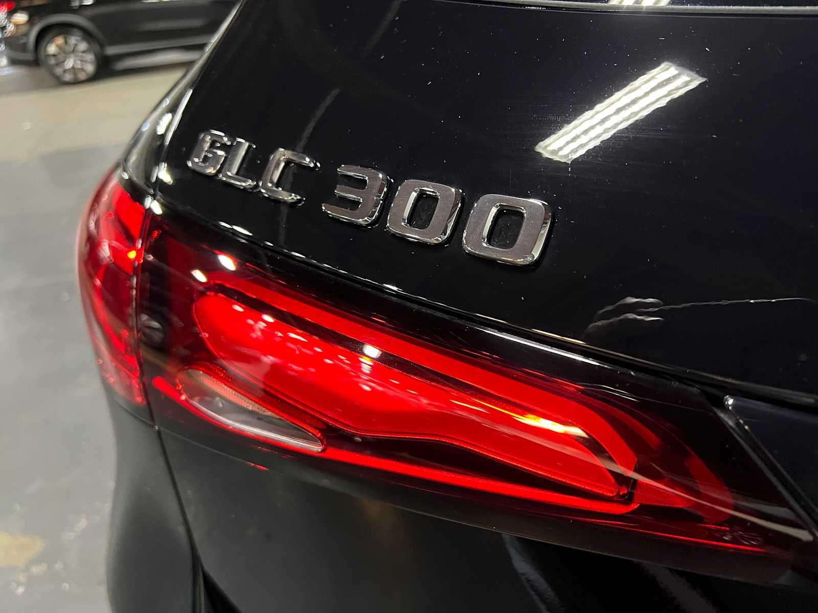2025 Mercedes-Benz GLC 300 4MATIC® SUV