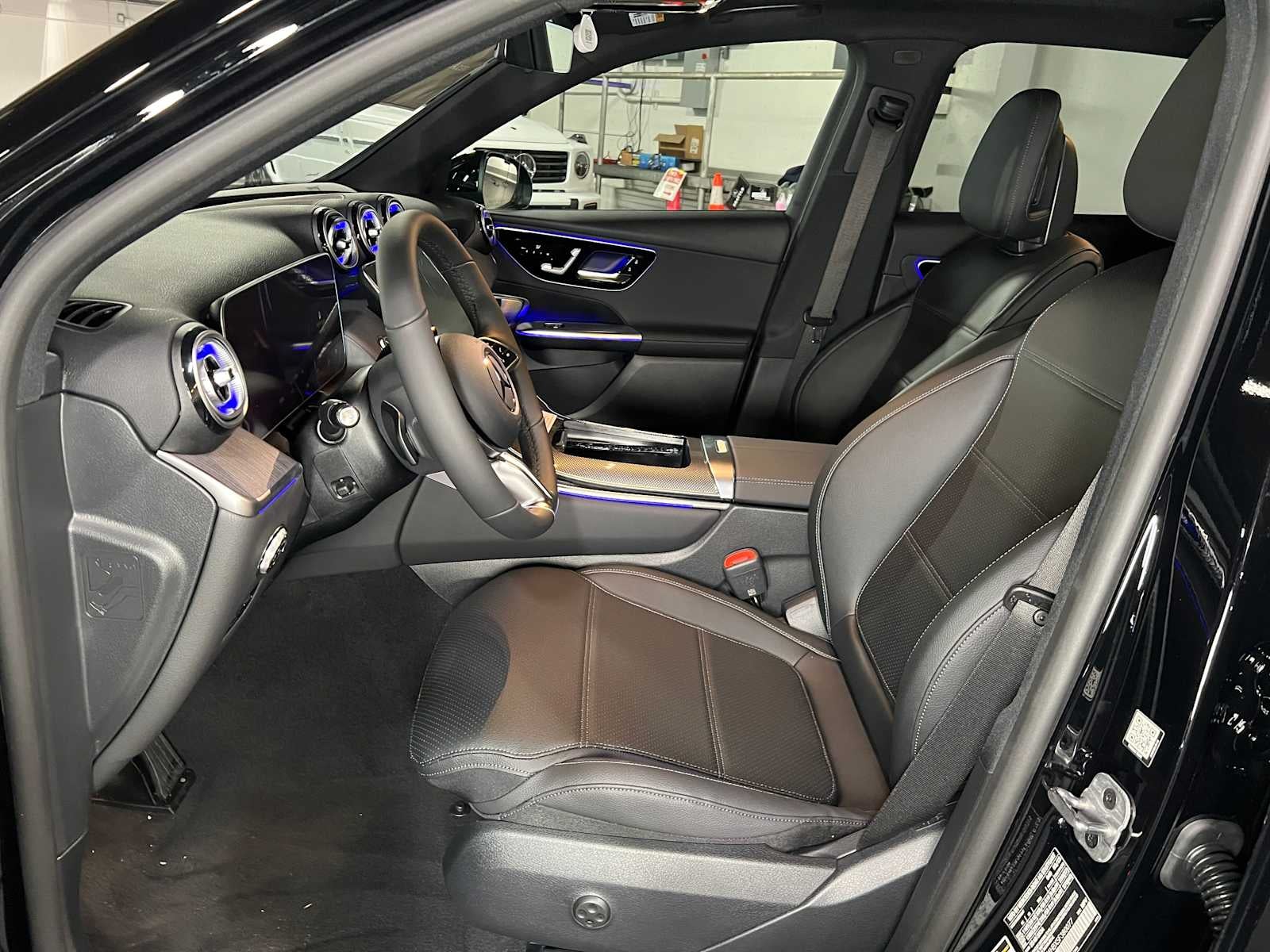 2025 Mercedes-Benz GLC 300 4MATIC® SUV