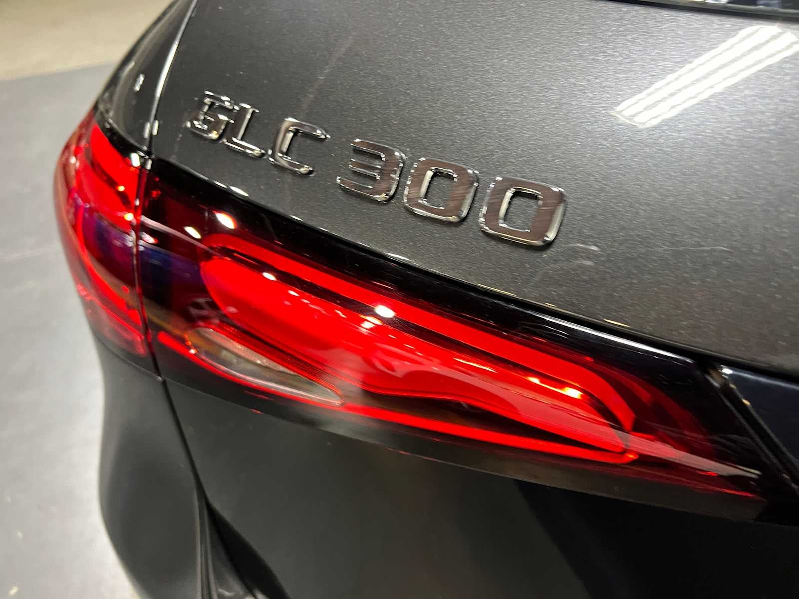 2025 Mercedes-Benz GLC GLC 300