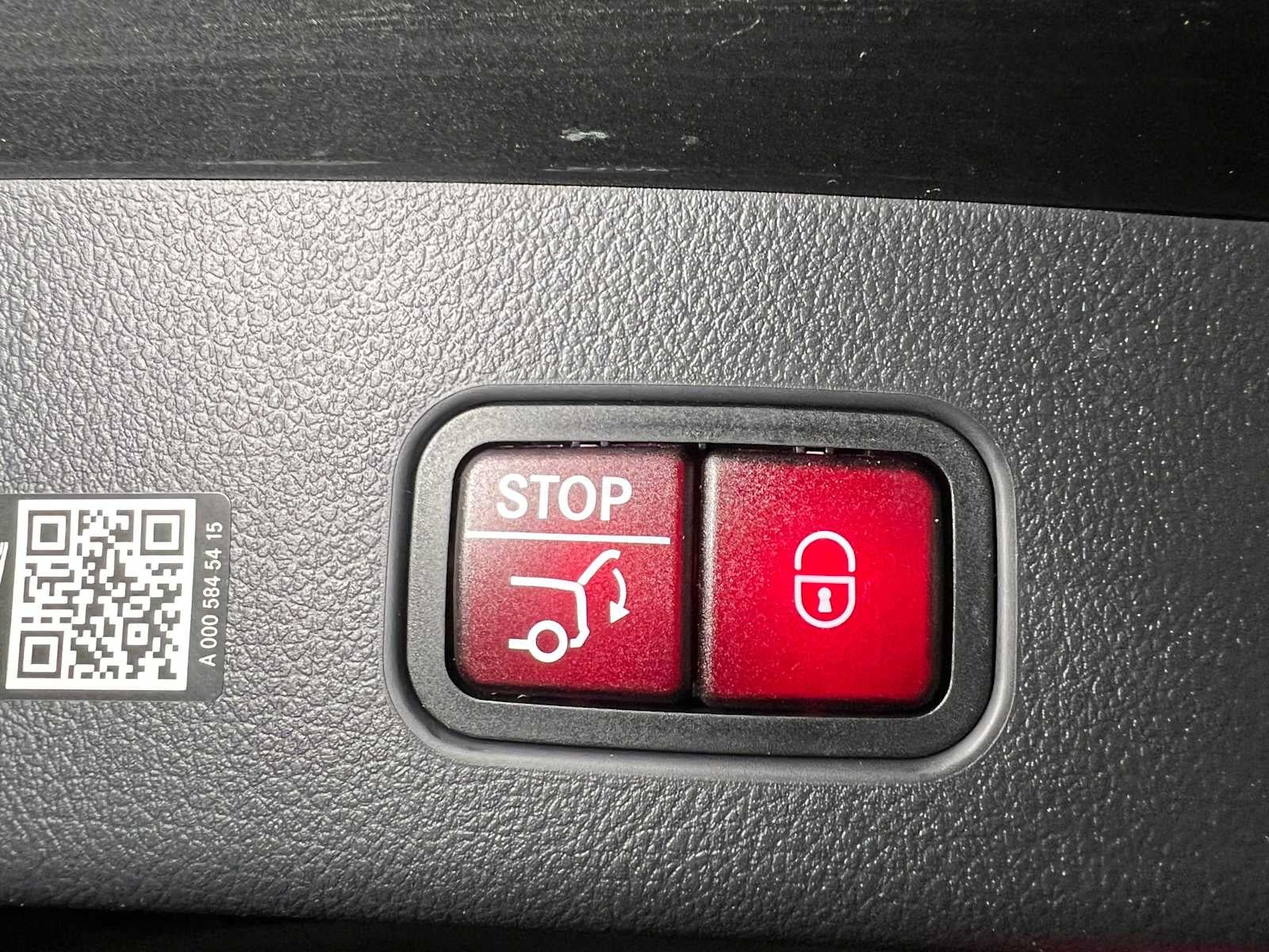 2025 Mercedes-Benz GLC GLC 300