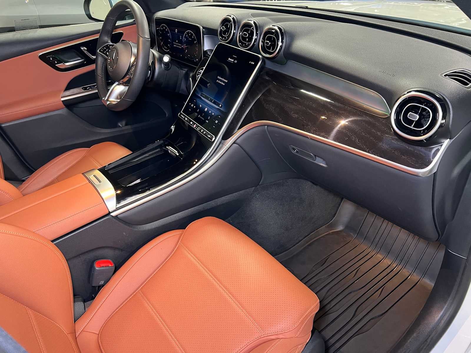 2025 Mercedes-Benz GLC GLC 300