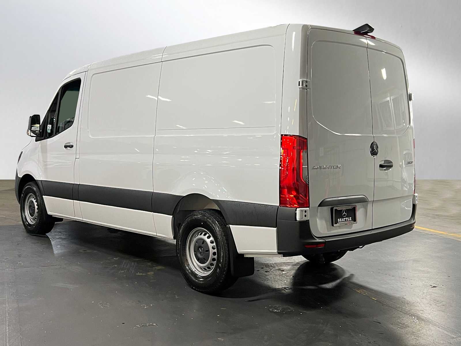 2025 Mercedes-Benz Sprinter 2500 Standard Roof I4 Diesel 144" RWD
