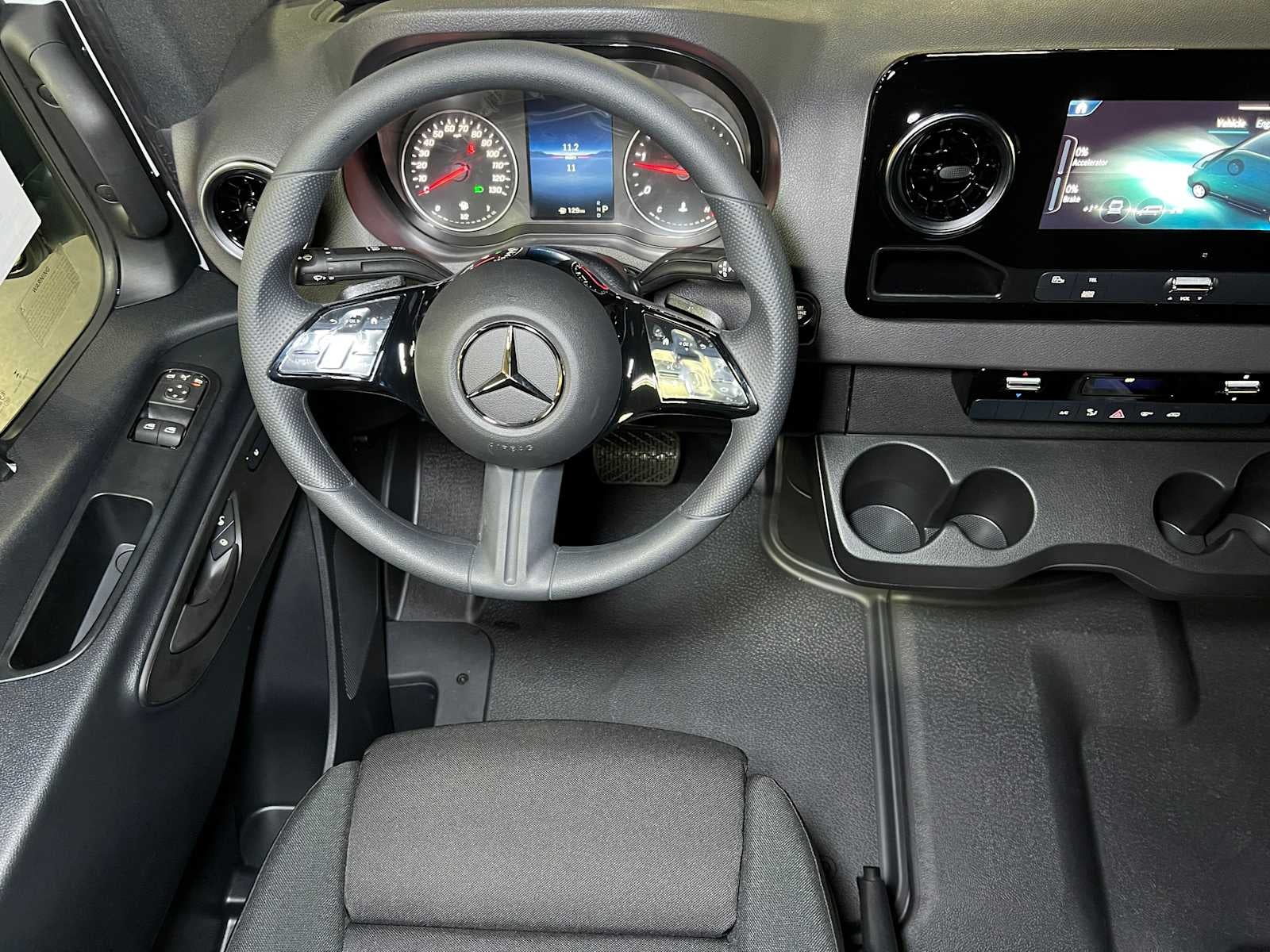 2025 Mercedes-Benz Sprinter 2500 Standard Roof I4 Diesel 144" RWD