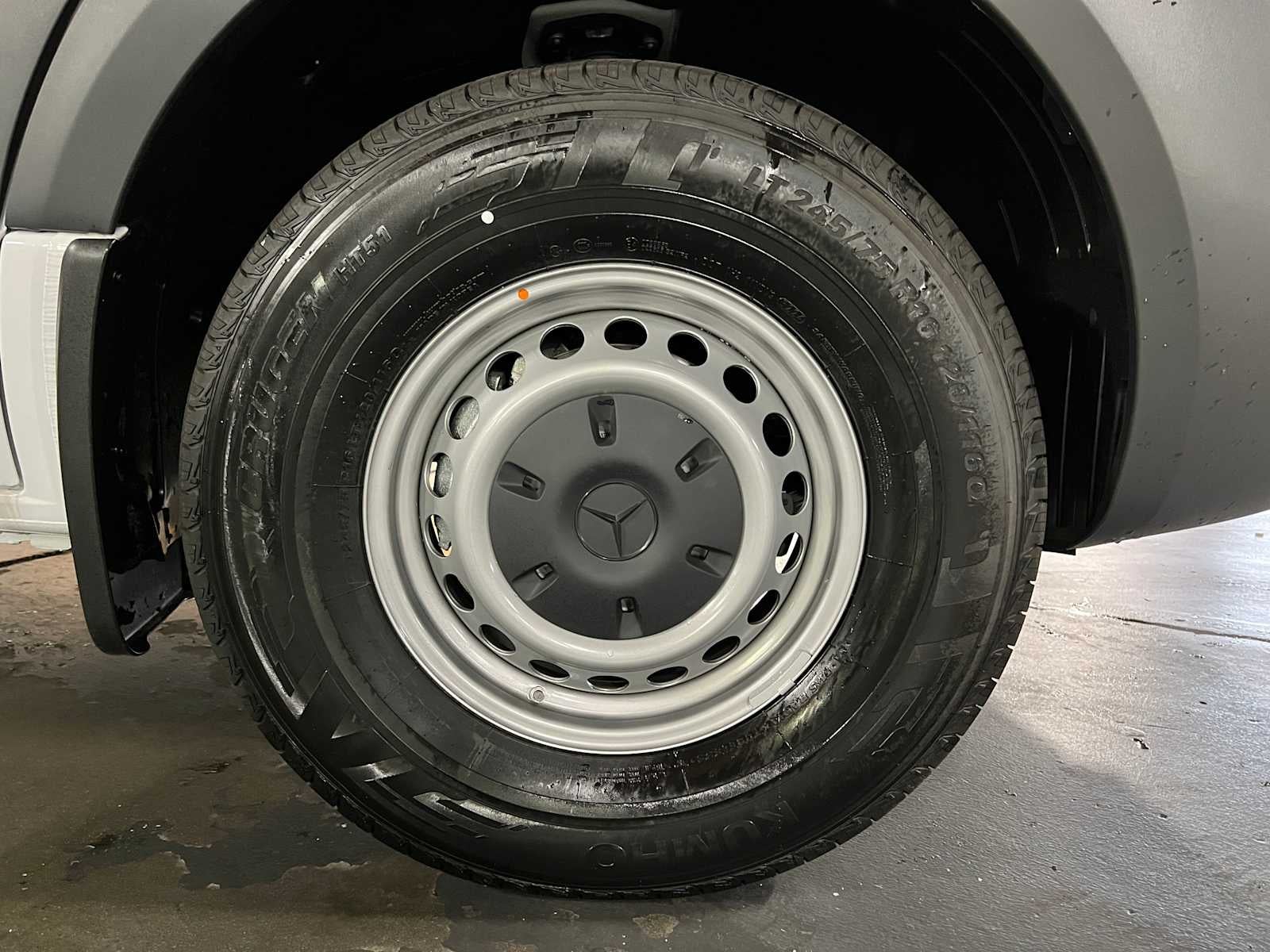 2025 Mercedes-Benz Sprinter 2500 Standard Roof I4 Diesel 144" RWD