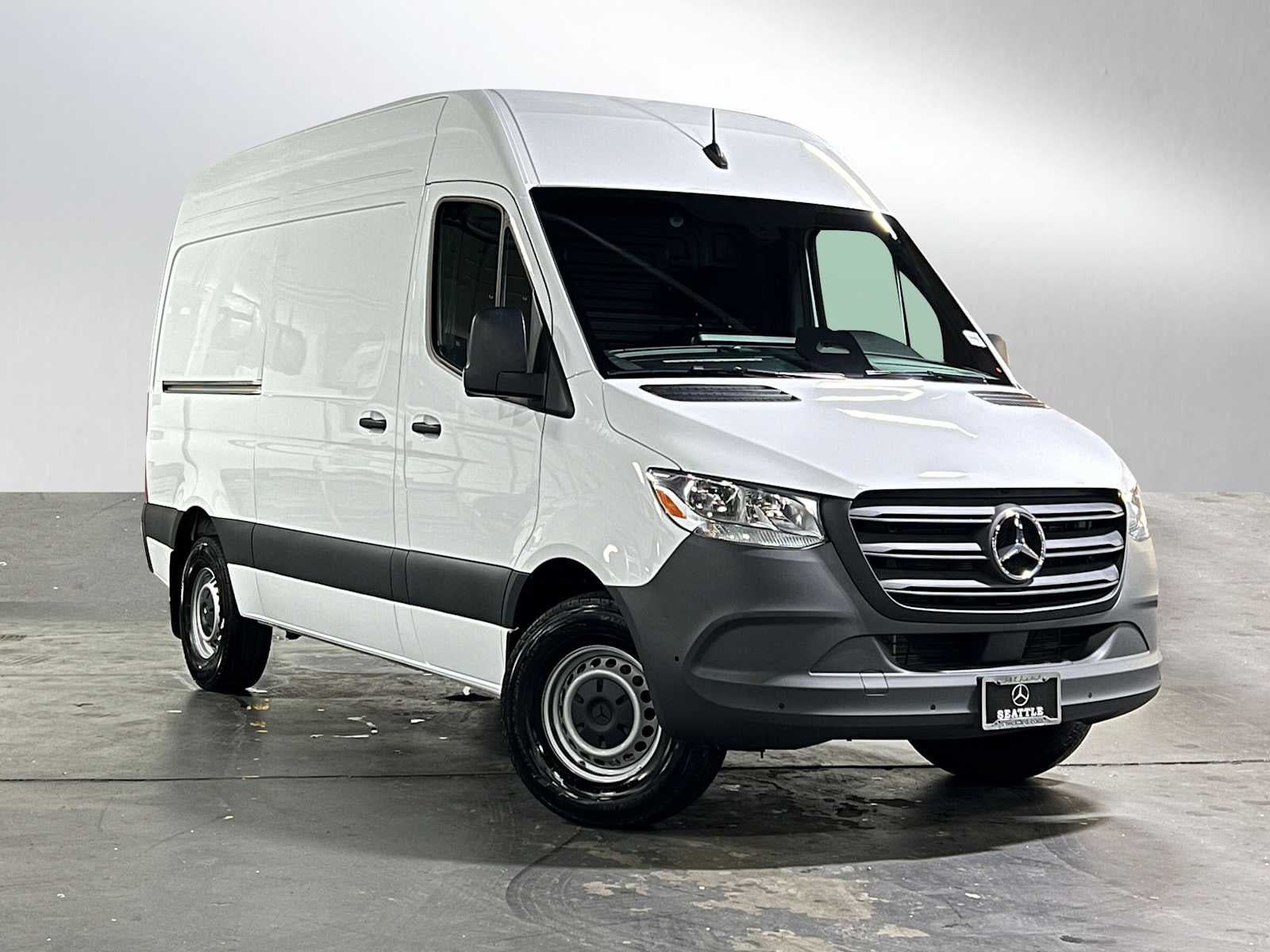2025 Mercedes-Benz Sprinter 2500 Standard Roof I4 Diesel 144" RWD