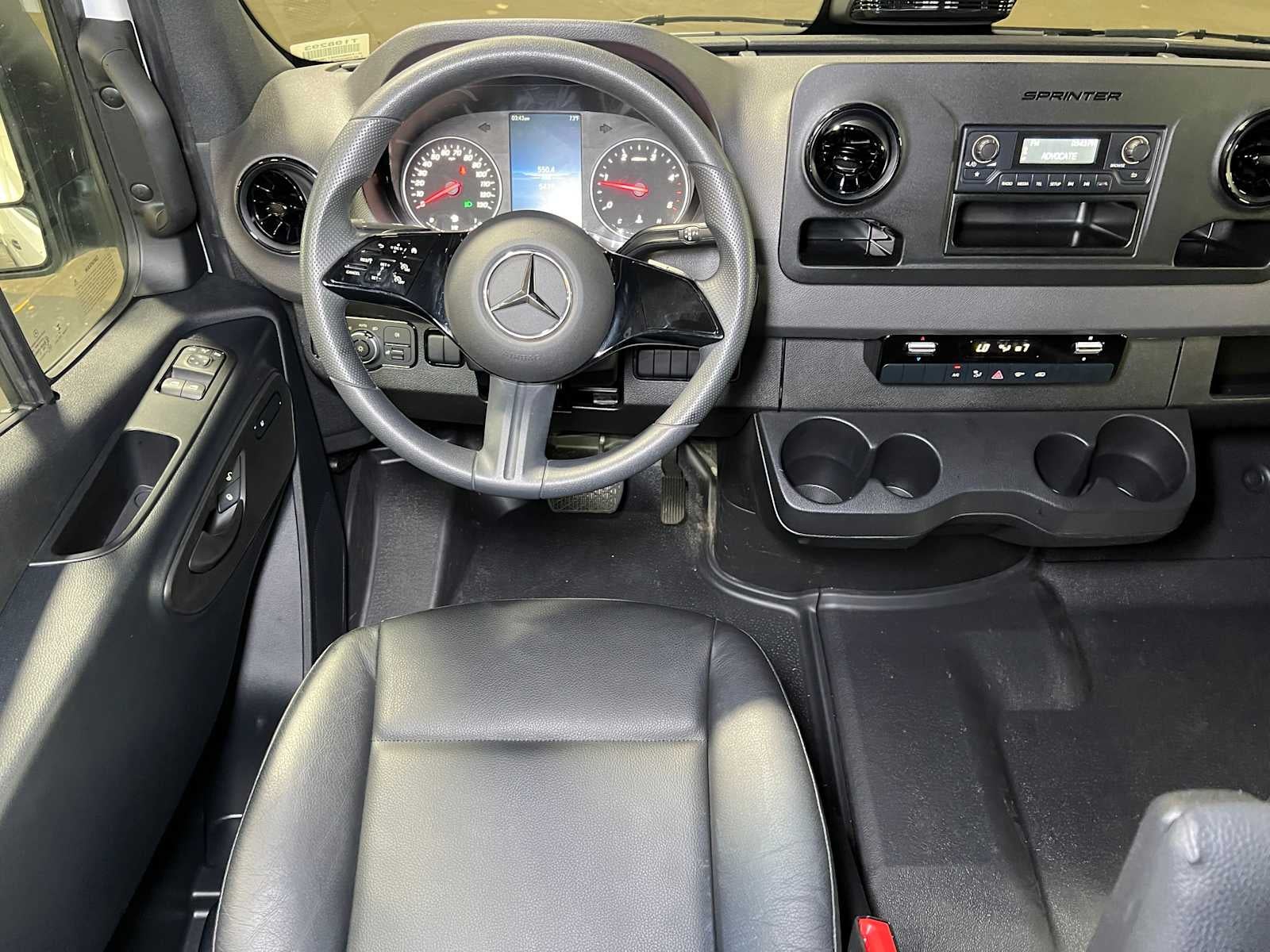 2025 Mercedes-Benz Sprinter 2500 Standard Roof I4 Diesel HO 144" RWD