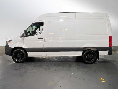 2026 Mercedes-Benz Sprinter 2500 Standard Roof I4 Diesel HO 144" RWD