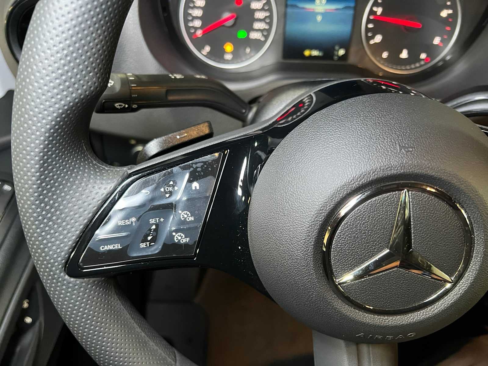 2025 Mercedes-Benz Sprinter 2500 Standard Roof I4 Diesel HO 144" RWD