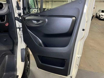 2025 Mercedes-Benz Sprinter 2500 Standard Roof I4 Diesel HO 144" AWD