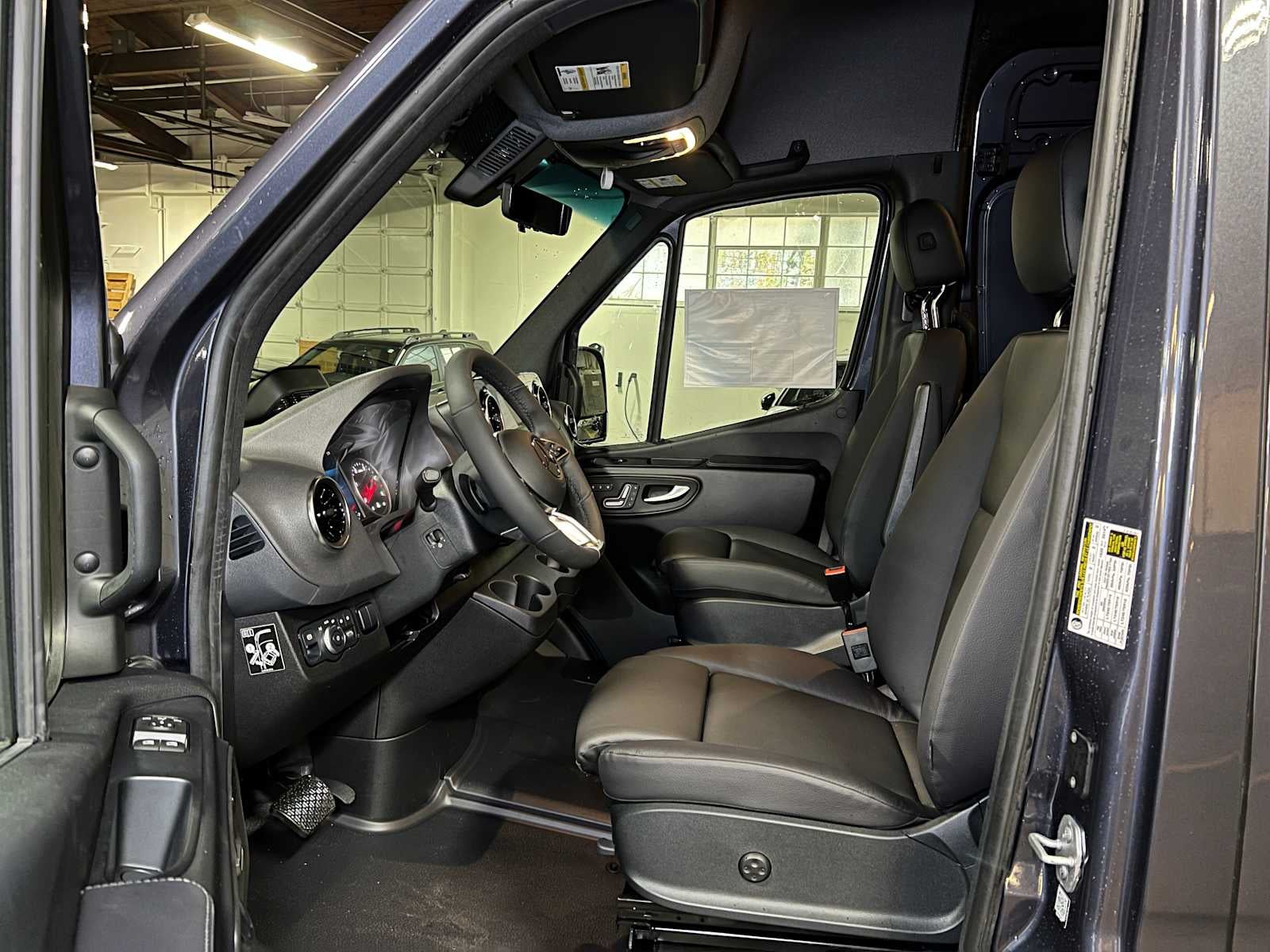 2026 Mercedes-Benz Sprinter 2500 Standard Roof I4 Diesel HO 144" AWD