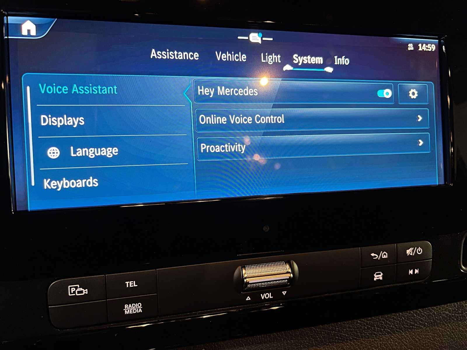 2026 Mercedes-Benz Sprinter 2500 Standard Roof I4 Diesel HO 144" AWD