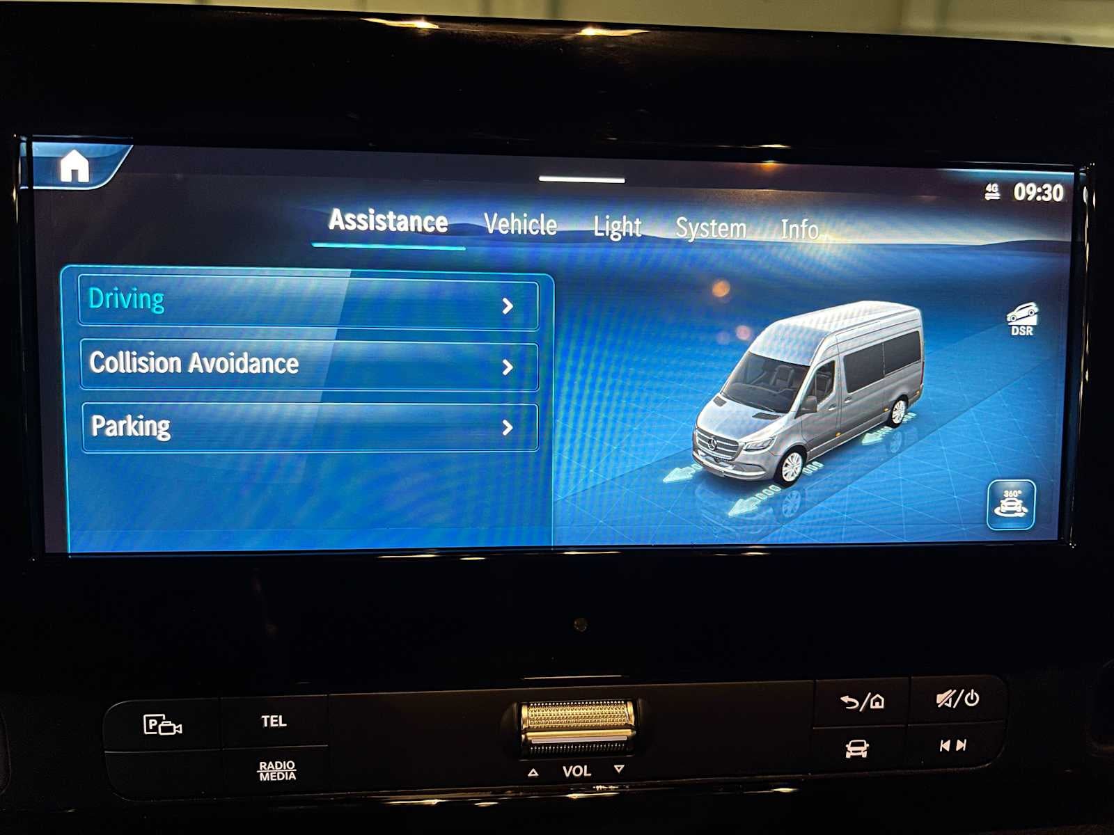 2026 Mercedes-Benz Sprinter 2500 Standard Roof I4 Diesel HO 144" AWD