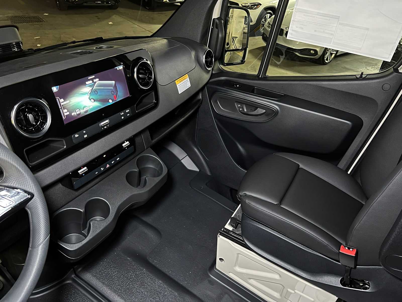 2025 Mercedes-Benz Sprinter 2500 Standard Roof I4 Diesel HO 144" AWD