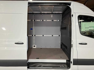 2026 Mercedes-Benz Sprinter 2500 High Roof I4 Diesel HO 170" RWD