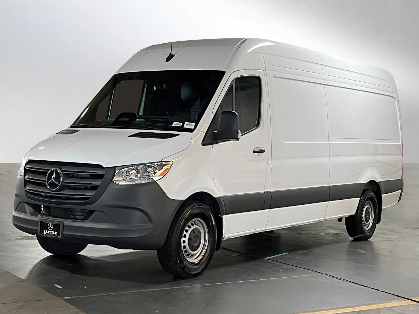 2025 Mercedes-Benz Sprinter 2500 High Roof I4 Diesel HO 170" RWD