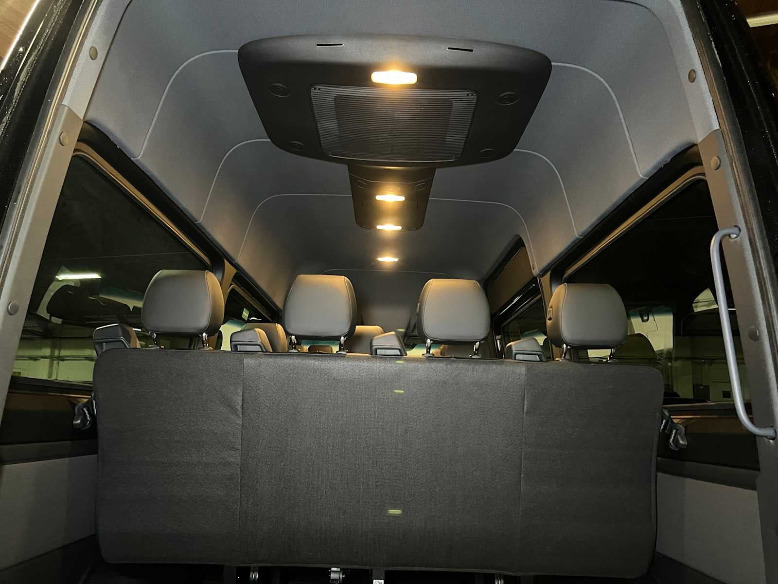 2025 Mercedes-Benz Sprinter 2500 Standard Roof I4 Diesel HO 144" RWD