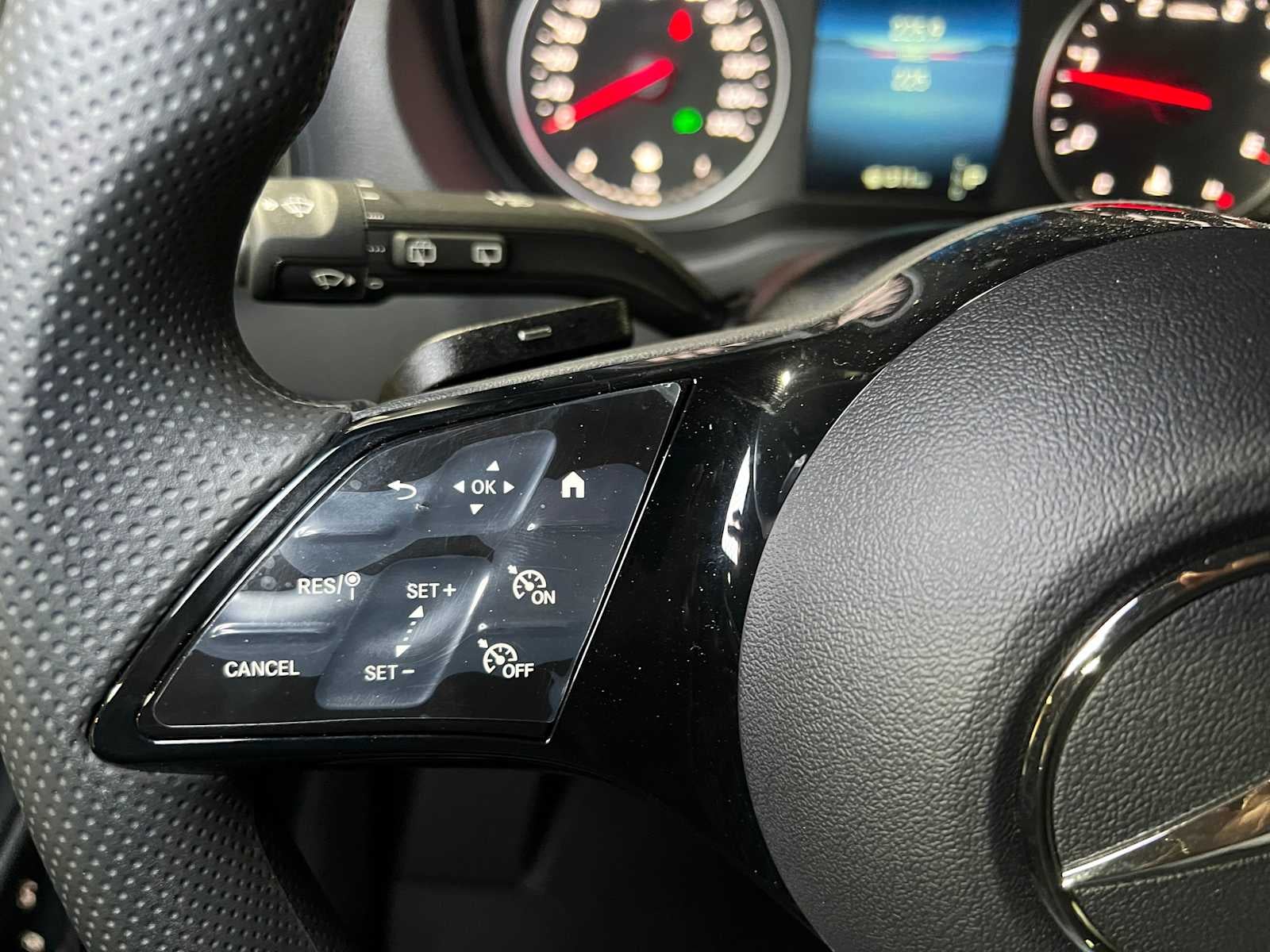 2025 Mercedes-Benz Sprinter 2500 Standard Roof I4 Diesel HO 144" RWD