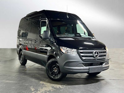 2025 Mercedes-Benz Sprinter 2500 Standard Roof I4 Diesel HO 144" RWD
