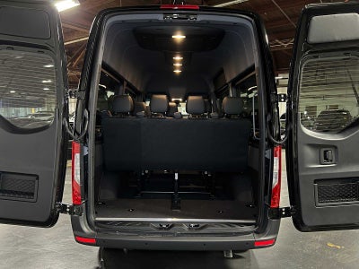 2025 Mercedes-Benz Sprinter 2500 Standard Roof I4 Diesel HO 144" RWD