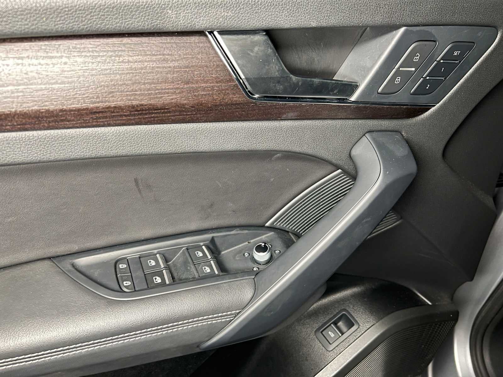 2023 Audi Q5 Premium Plus