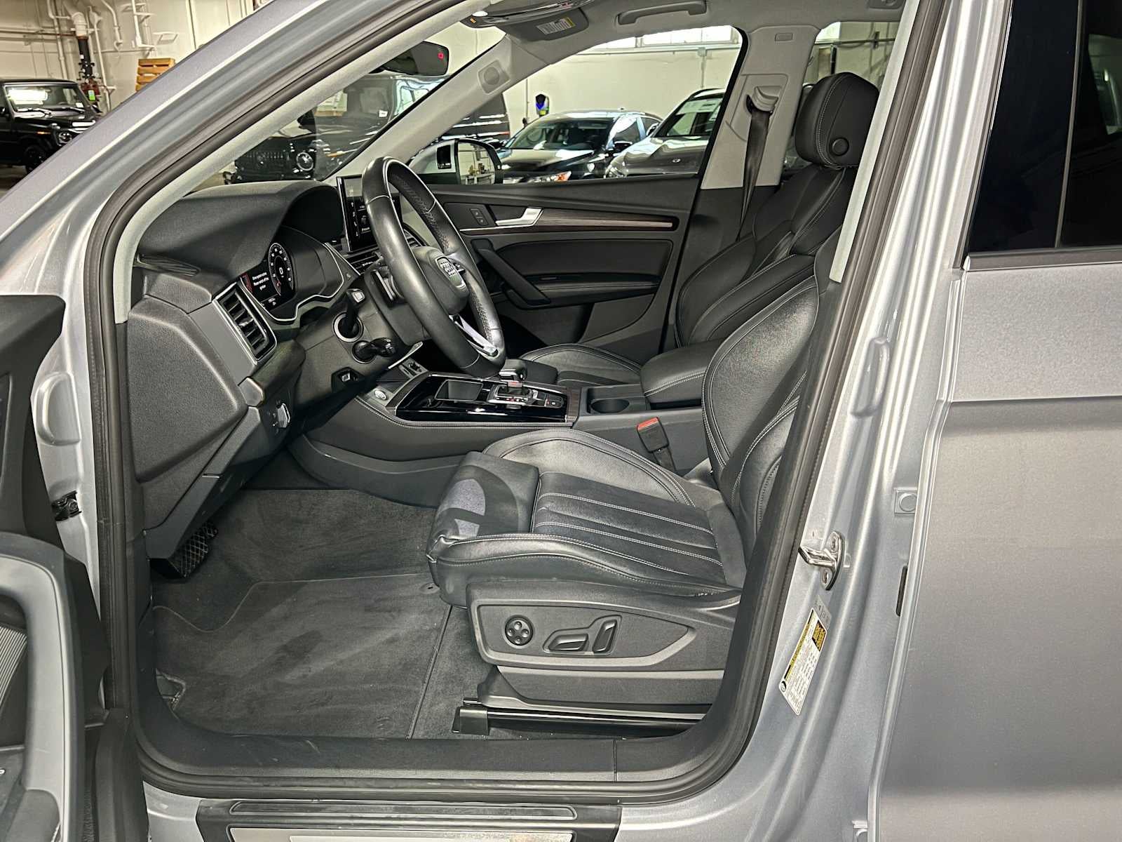 2023 Audi Q5 Premium Plus