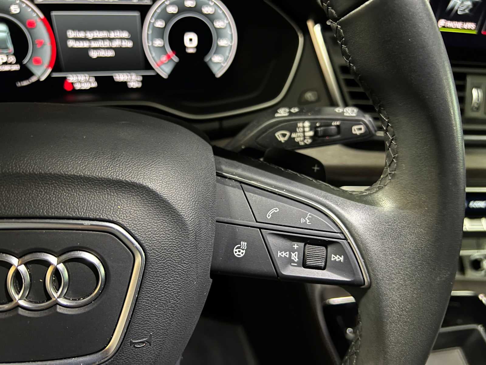 2023 Audi Q5 Premium Plus