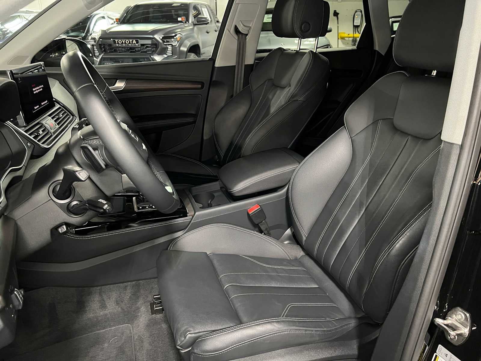 2023 Audi Q5 S line Premium Plus