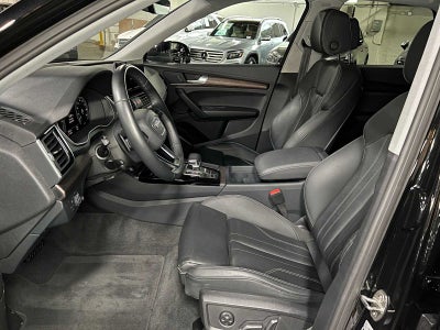 2024 Audi Q5 S line Premium