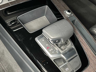 2024 Audi Q5 S line Premium
