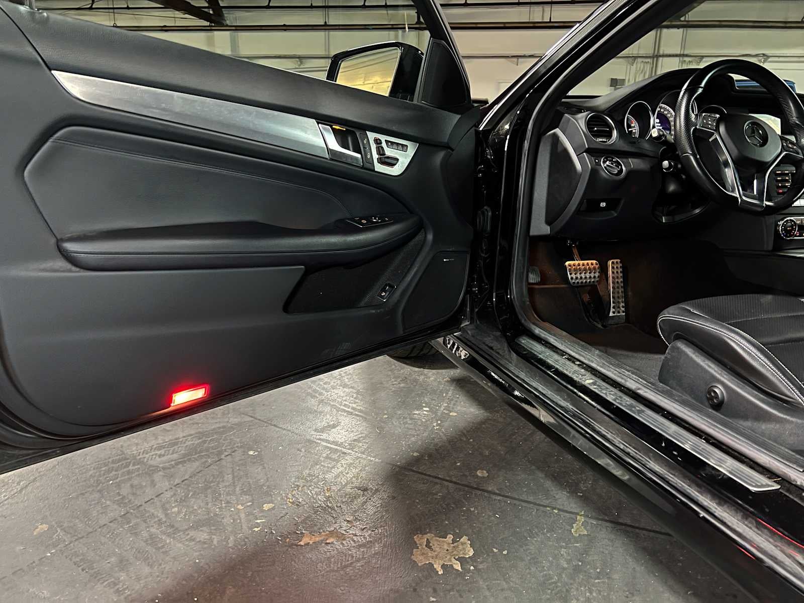 2015 Mercedes-Benz C 350 2dr Cpe RWD