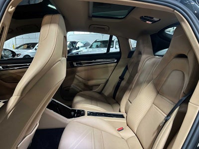 2018 Porsche Panamera 4S