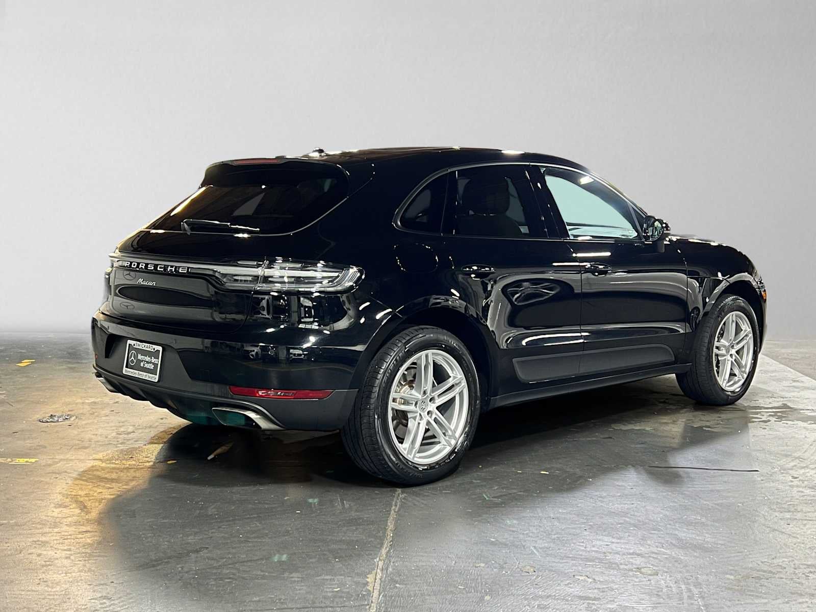 2021 Porsche Macan AWD