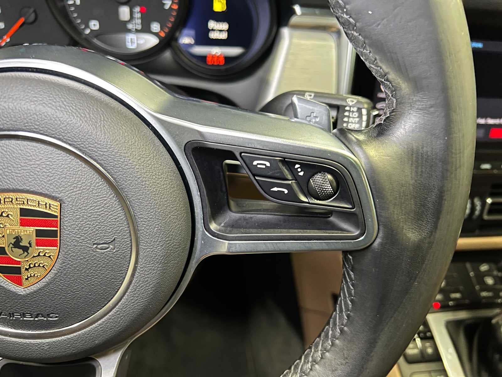 2021 Porsche Macan AWD