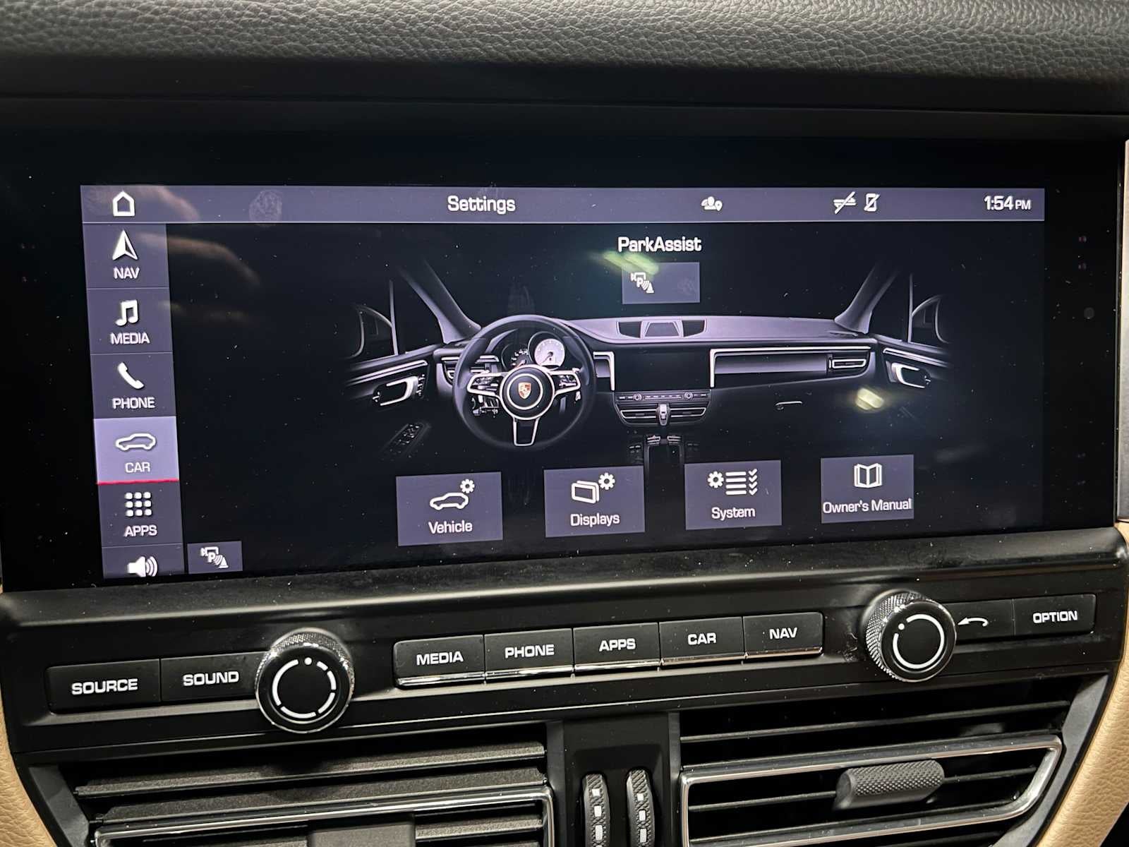 2021 Porsche Macan AWD