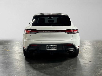 2025 Porsche Macan AWD