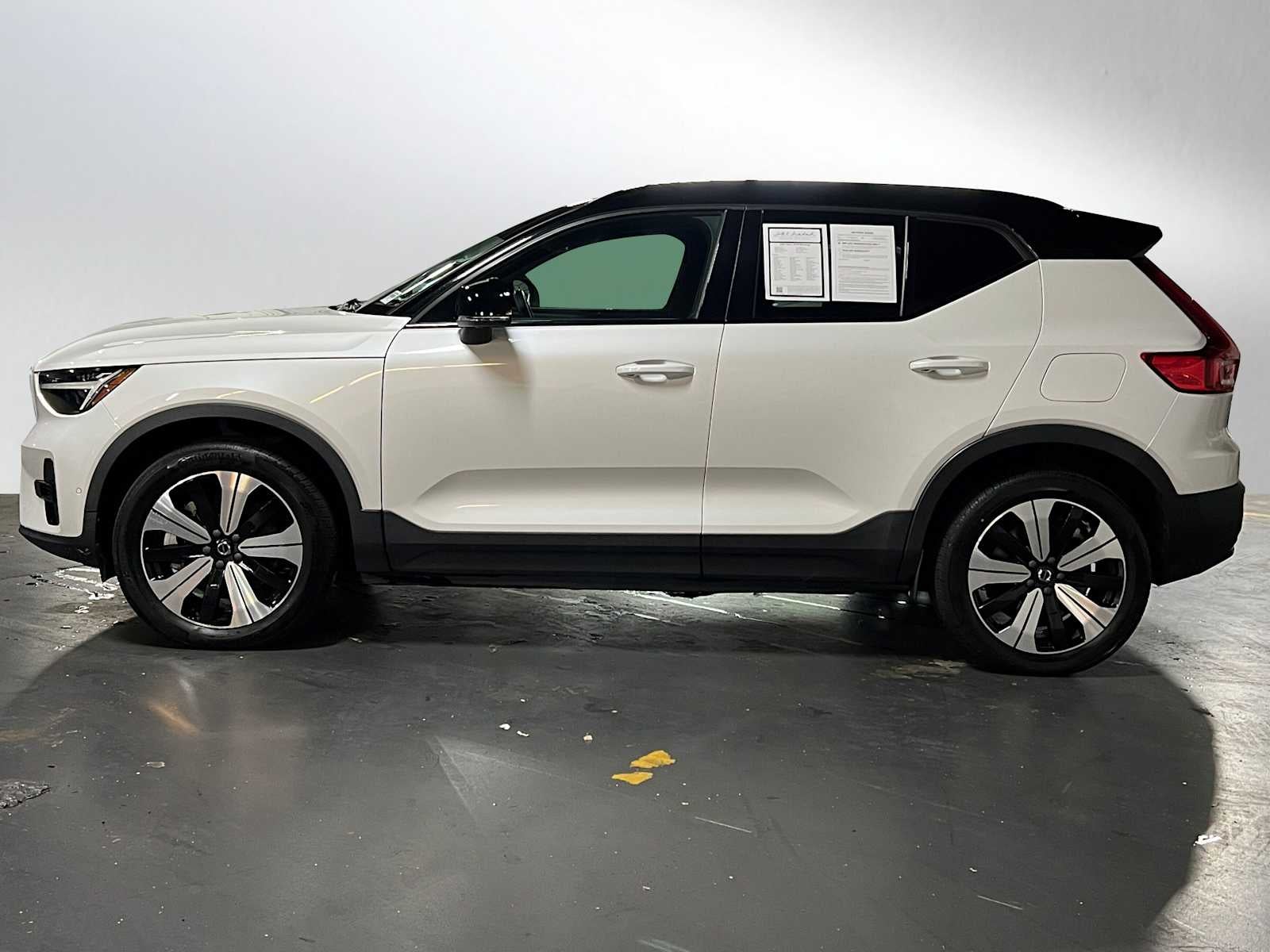 2023 Volvo XC40 Recharge Pure Electric Plus