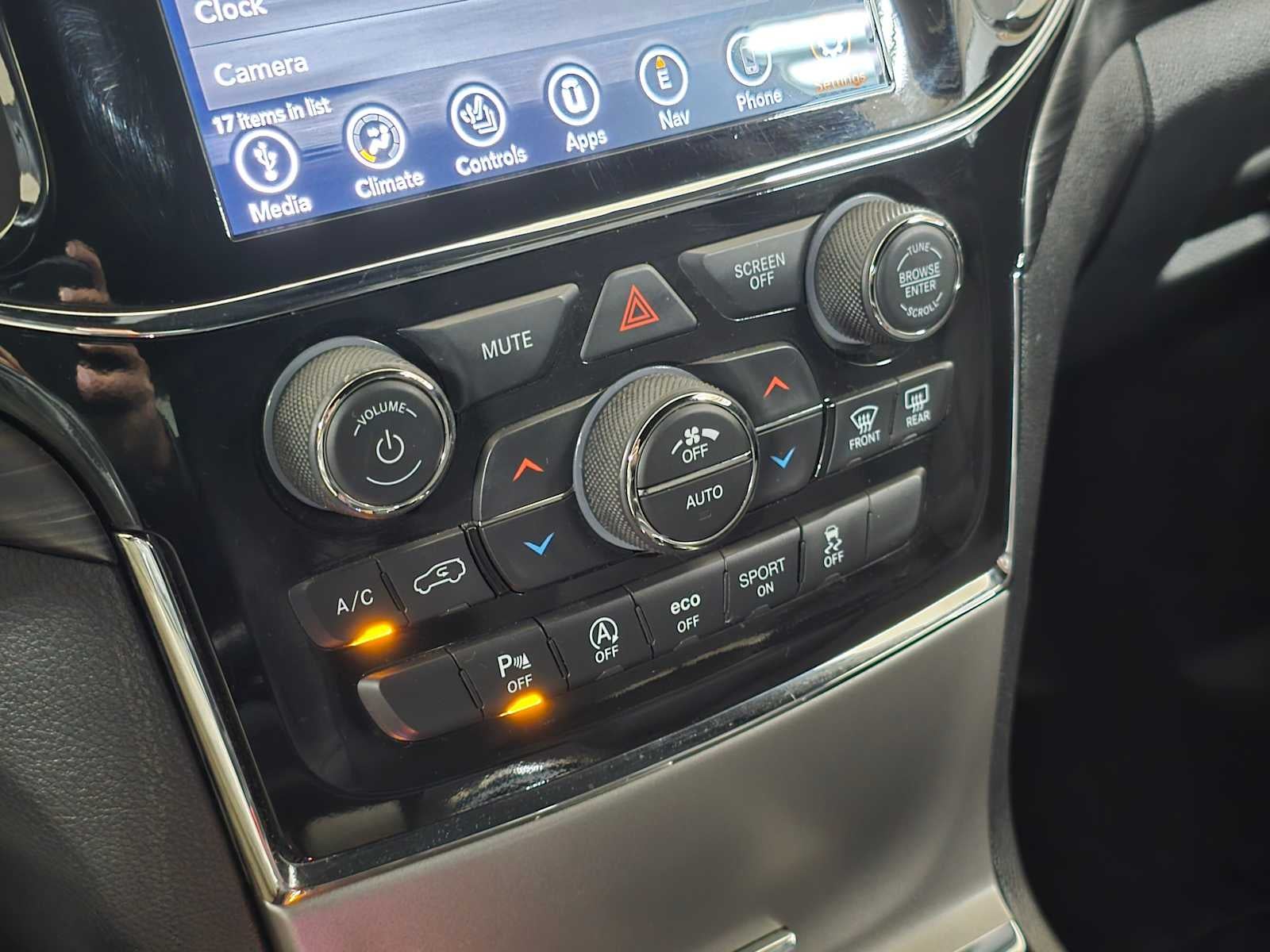 2022 Jeep Grand Cherokee WK Laredo E