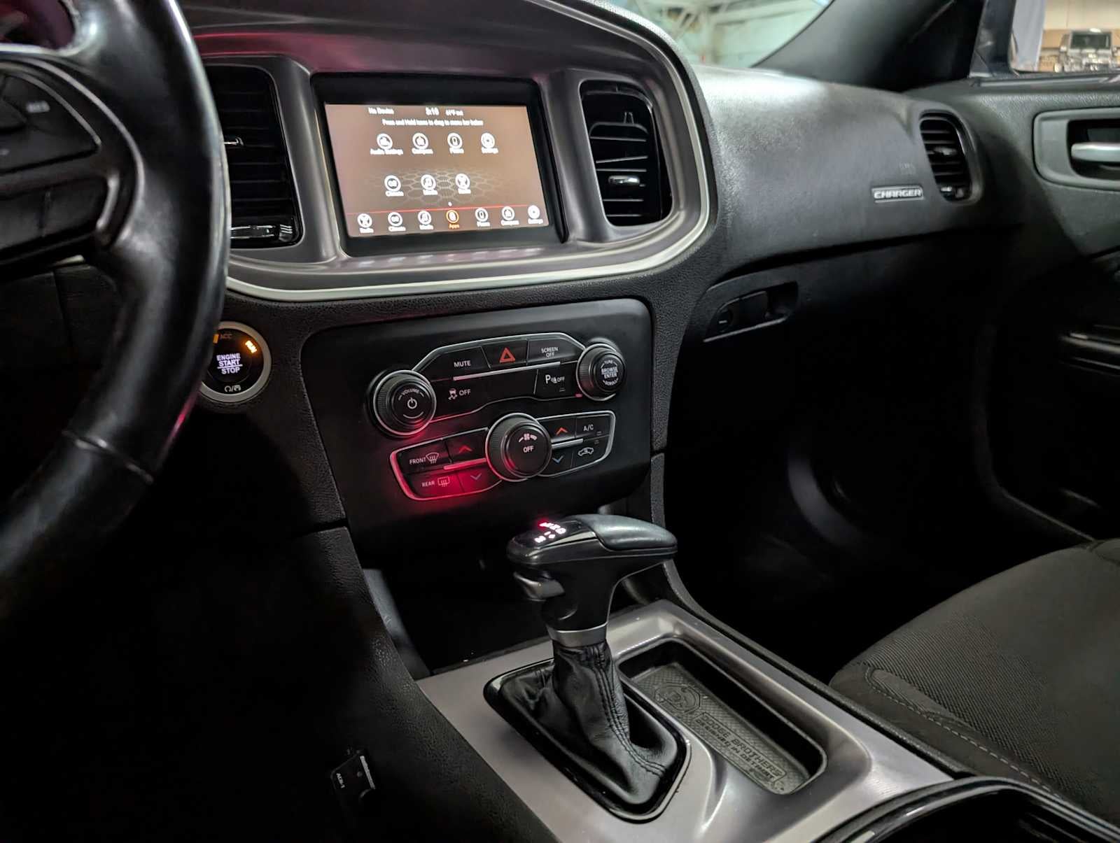 2019 Dodge Charger SXT