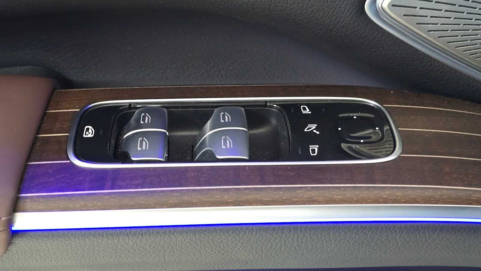 2026 Mercedes-Benz EQS 400 4MATIC® SUV